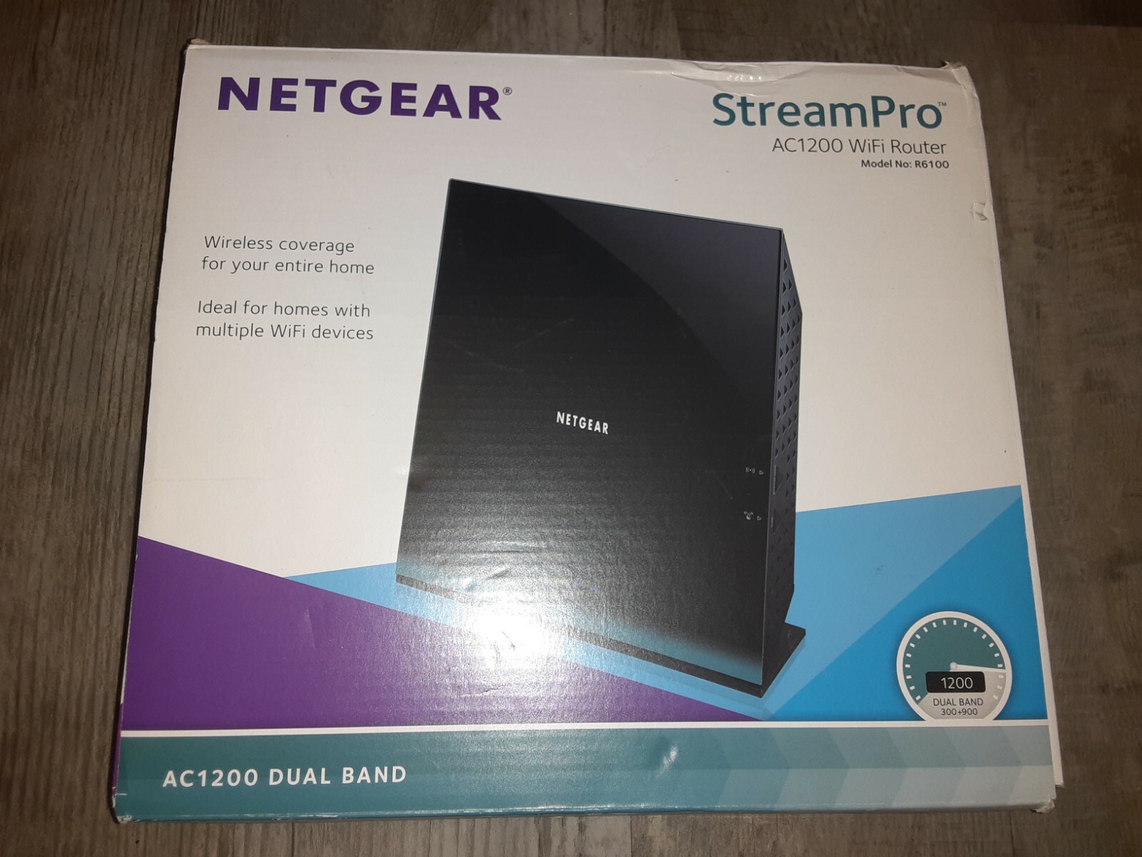 Netgear StreamPro Dual Band AC1200 Wifi Router R6100 Wireless