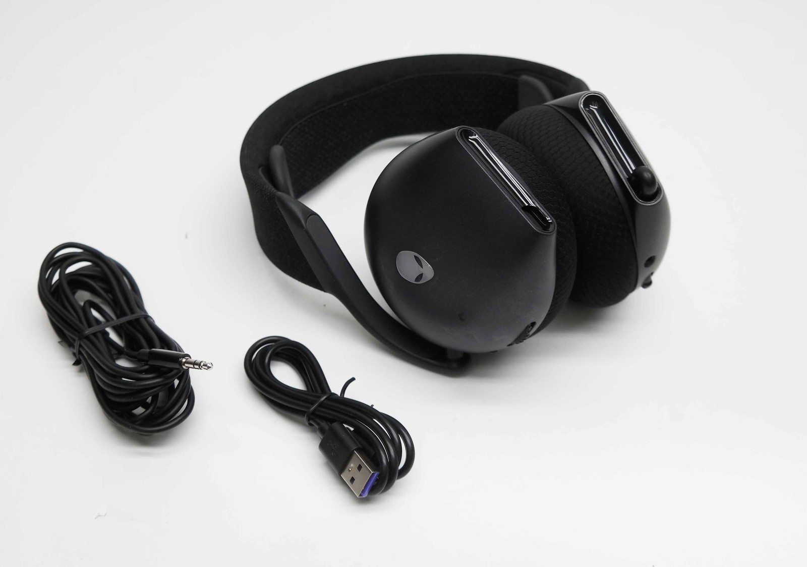 Alienware AW720H-D Dual Mode Wireless Gaming Headset NO Dongle