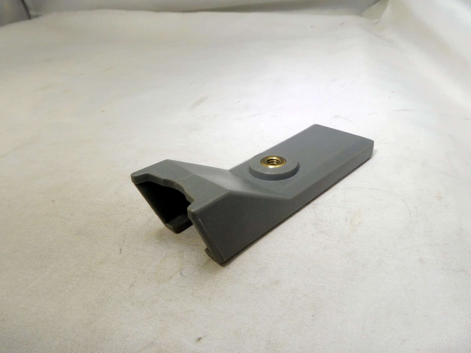 Flash adapter for bracket 2715 made in Japan