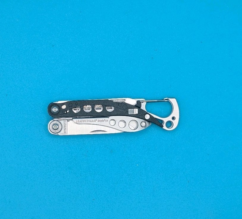 Leatherman Style CS Black Multi-Tool! FAST SHIPPING! *MILLENNIUM SPACE*