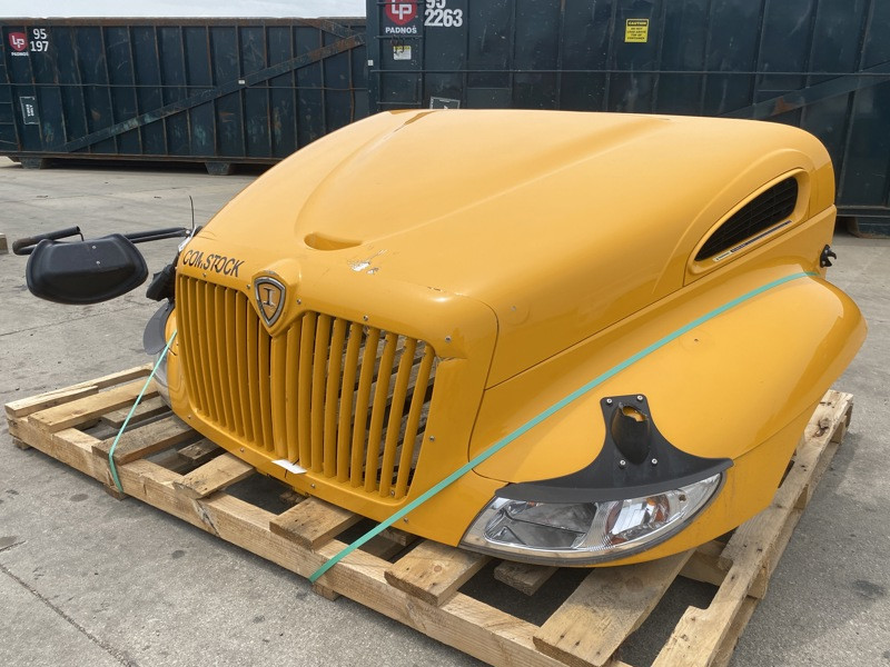 2018 International School Bus Hood 3827436C98 (612-14438)