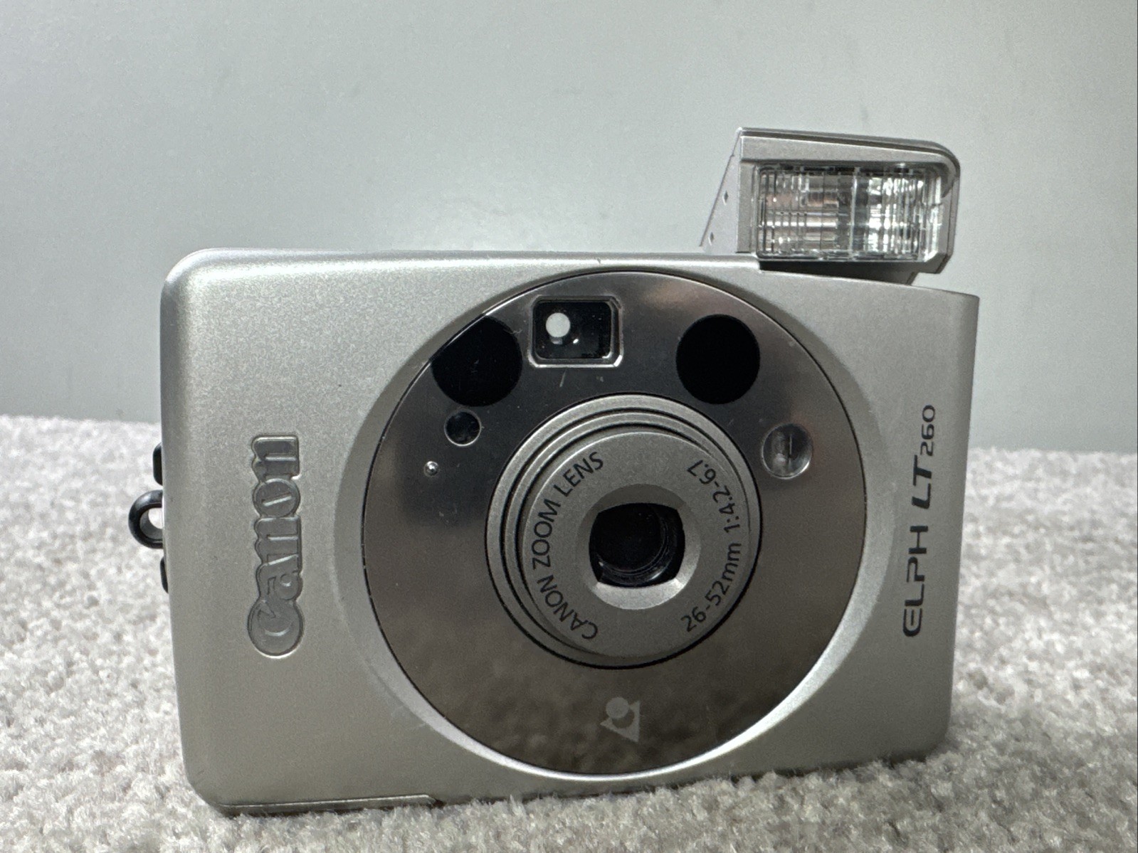 Canon ELPH LT 260 APS Digital 35mm Point & Shoot Film Camera w/ New Battery
