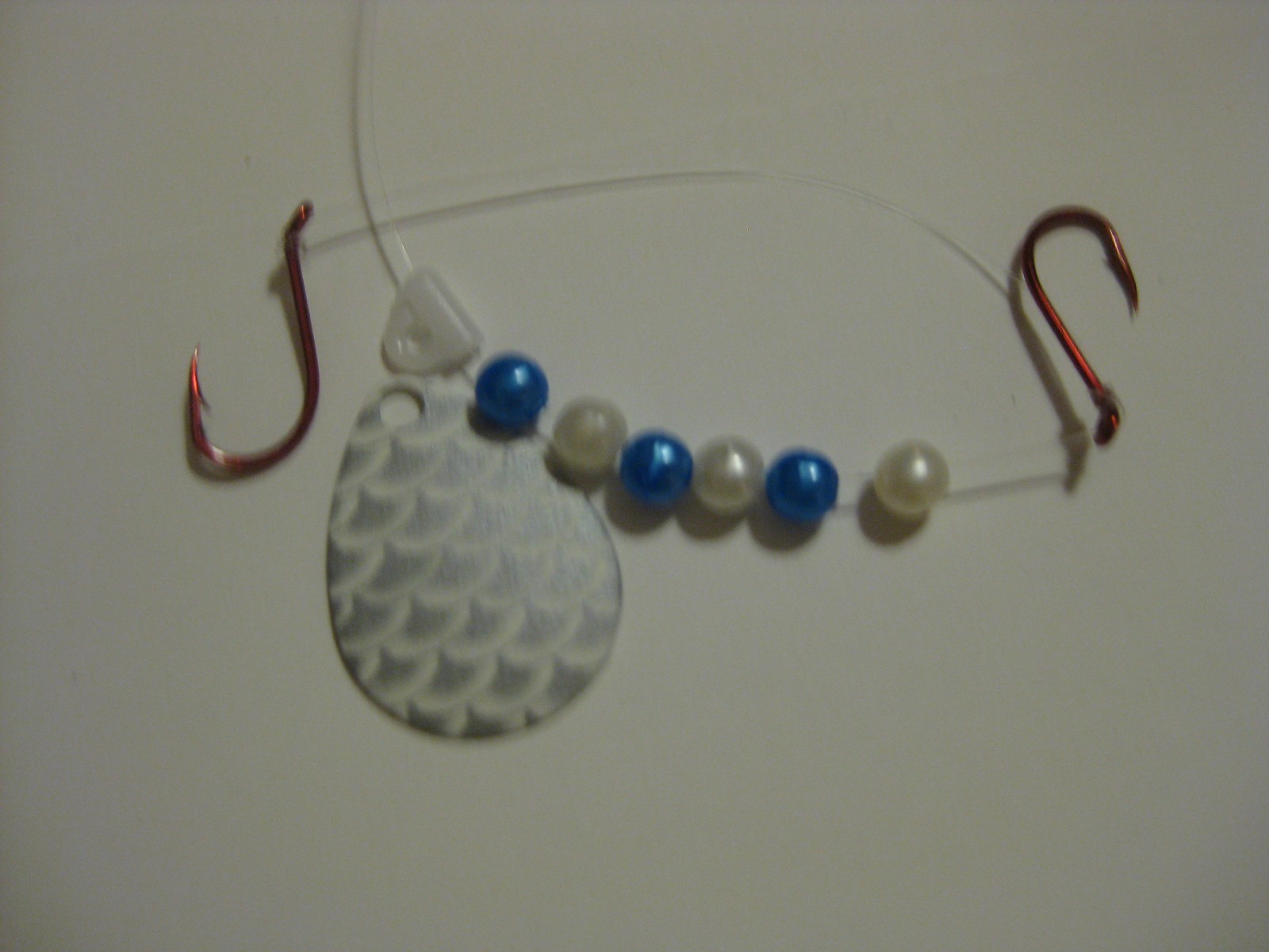 Walleye 2 Hook Spinner Rigs Crawler Harness (Glow Silver Scale)