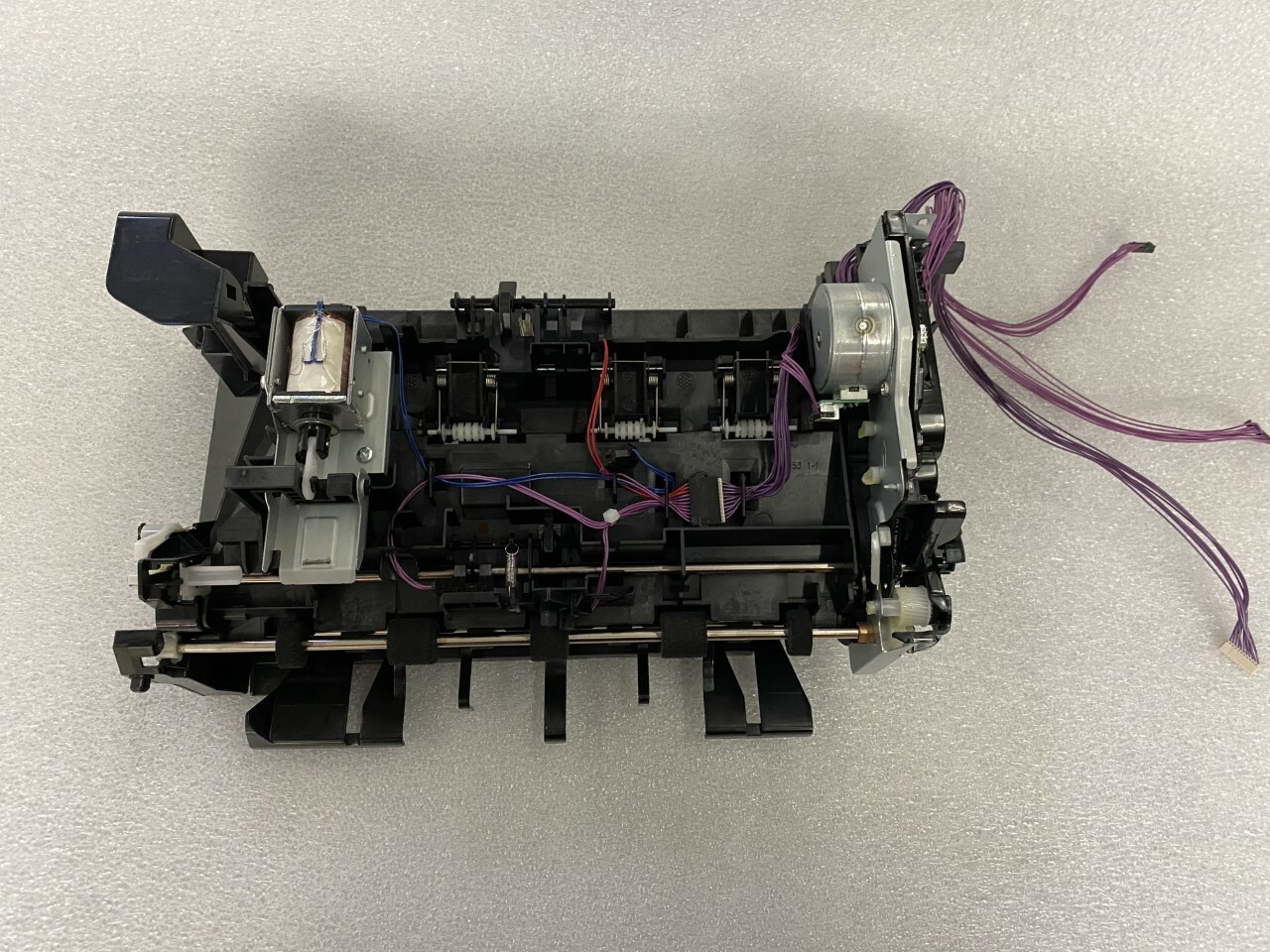 RM2-6810 HP STAPLER/STACKER UPPER PAPER FEED ASSEMBLY FOR M681 / M682 series