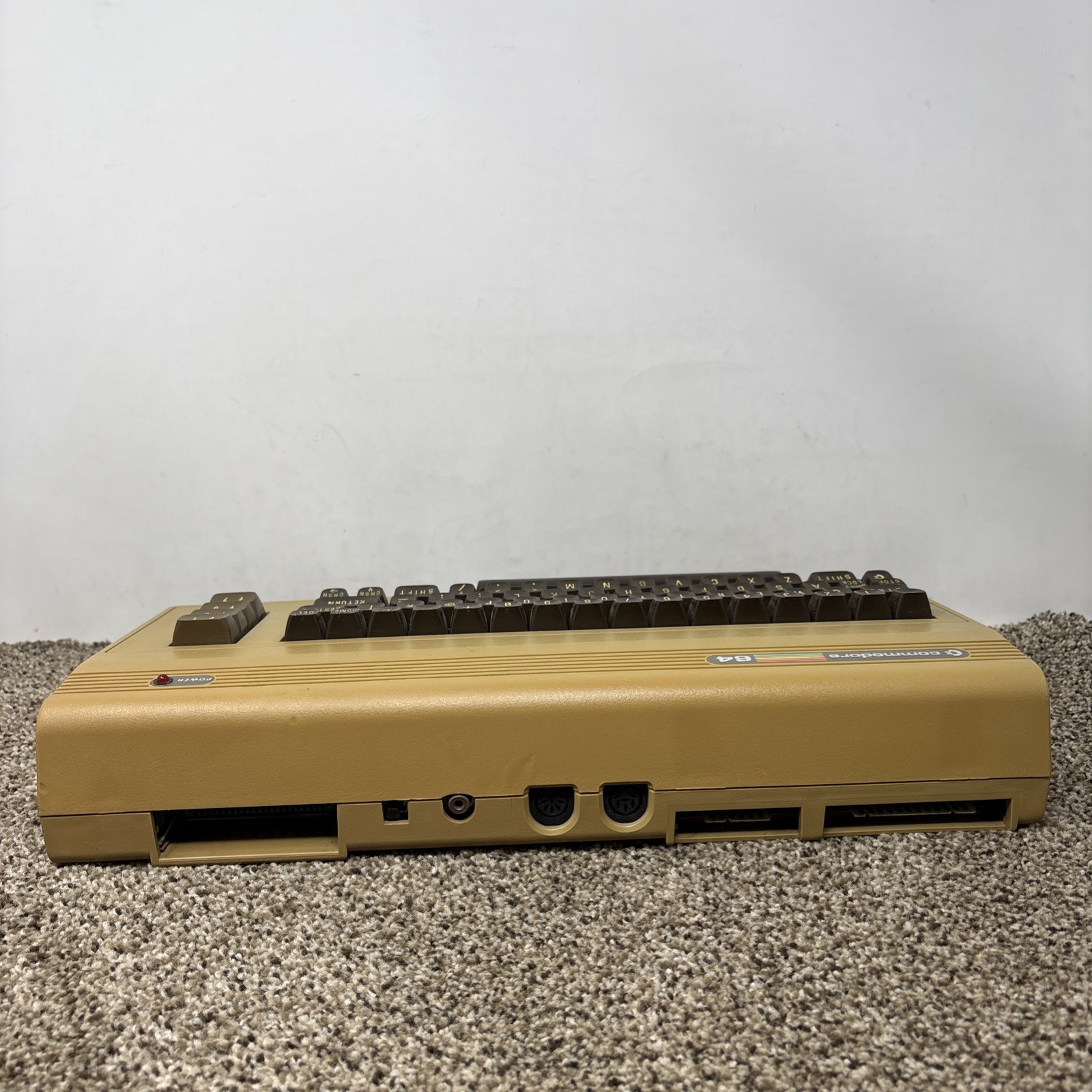 Commodore 64 C64 Breadbin Computer System TESTED READ