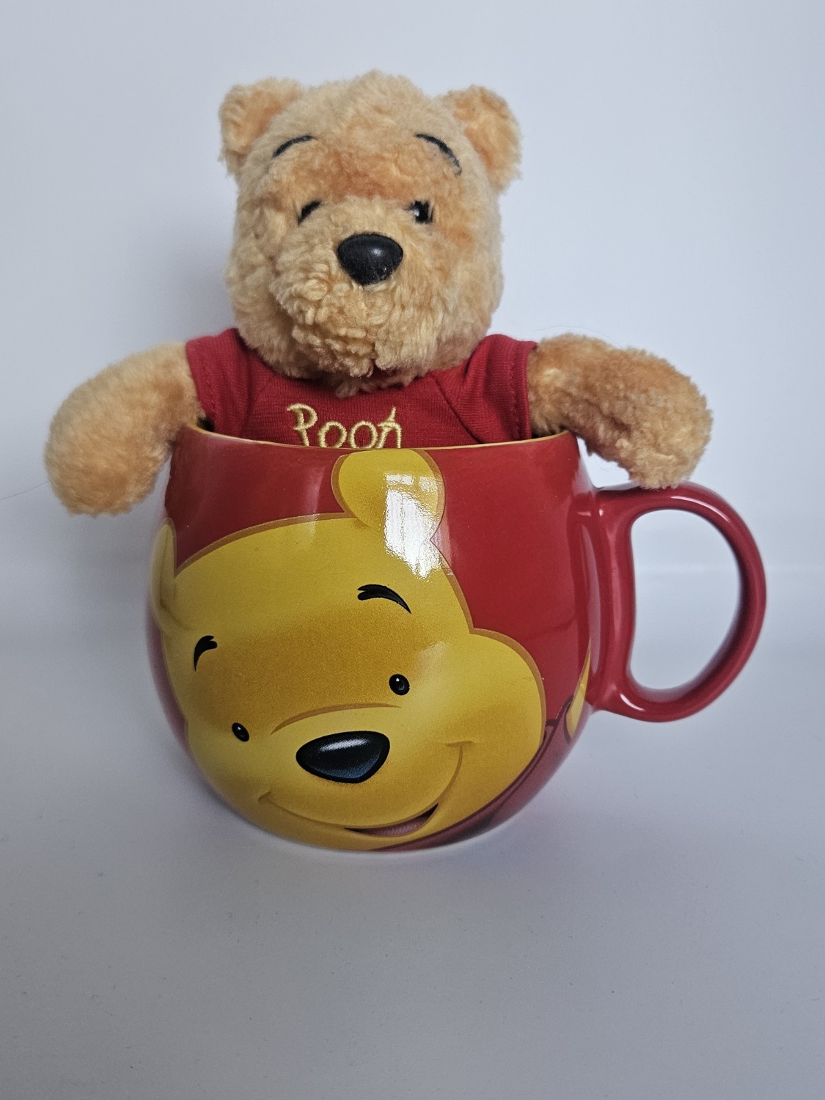 Winnie The Pooh Mug & Soft Toy