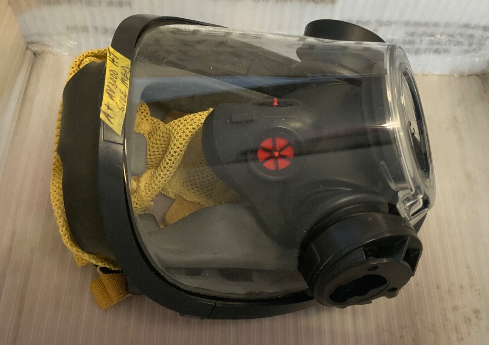 Scott AV3000 HT Firefighter SCBA Mask with KevlarHeadnet Com Bracket Size Medium