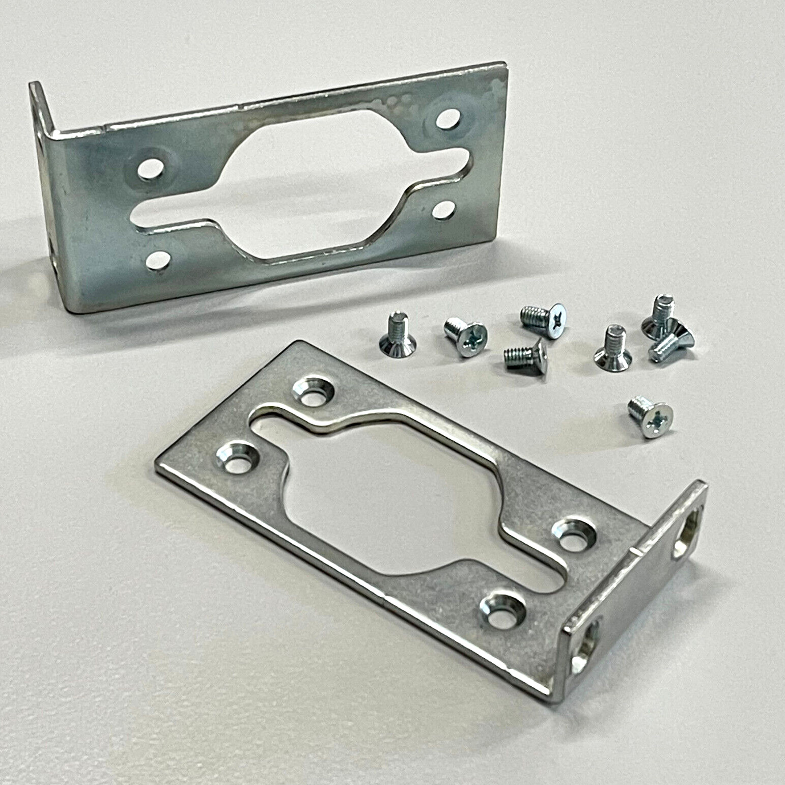 Genuine HP Network Switch Series Rack Mount Kit Rack Ears + Screws Set 5069-5705