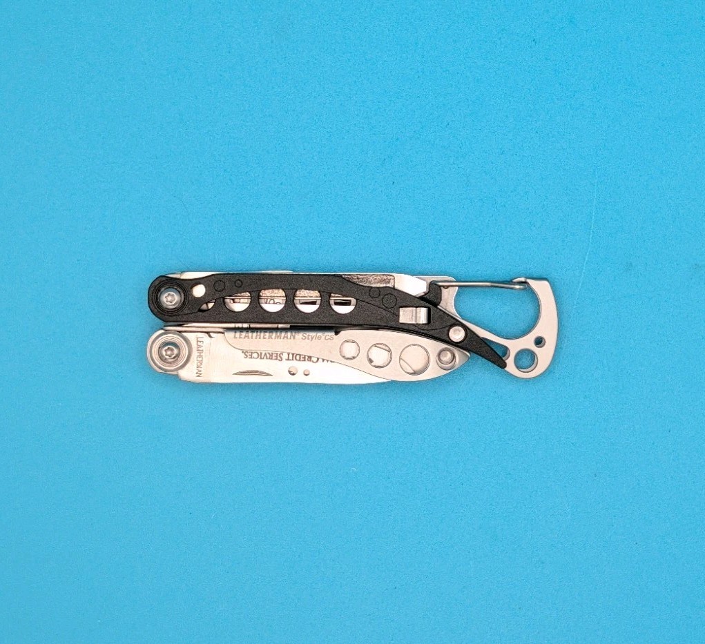 Leatherman Style CS Black Multi-Tool! FAST SHIPPING! *FARM CREDIT SERVICES*