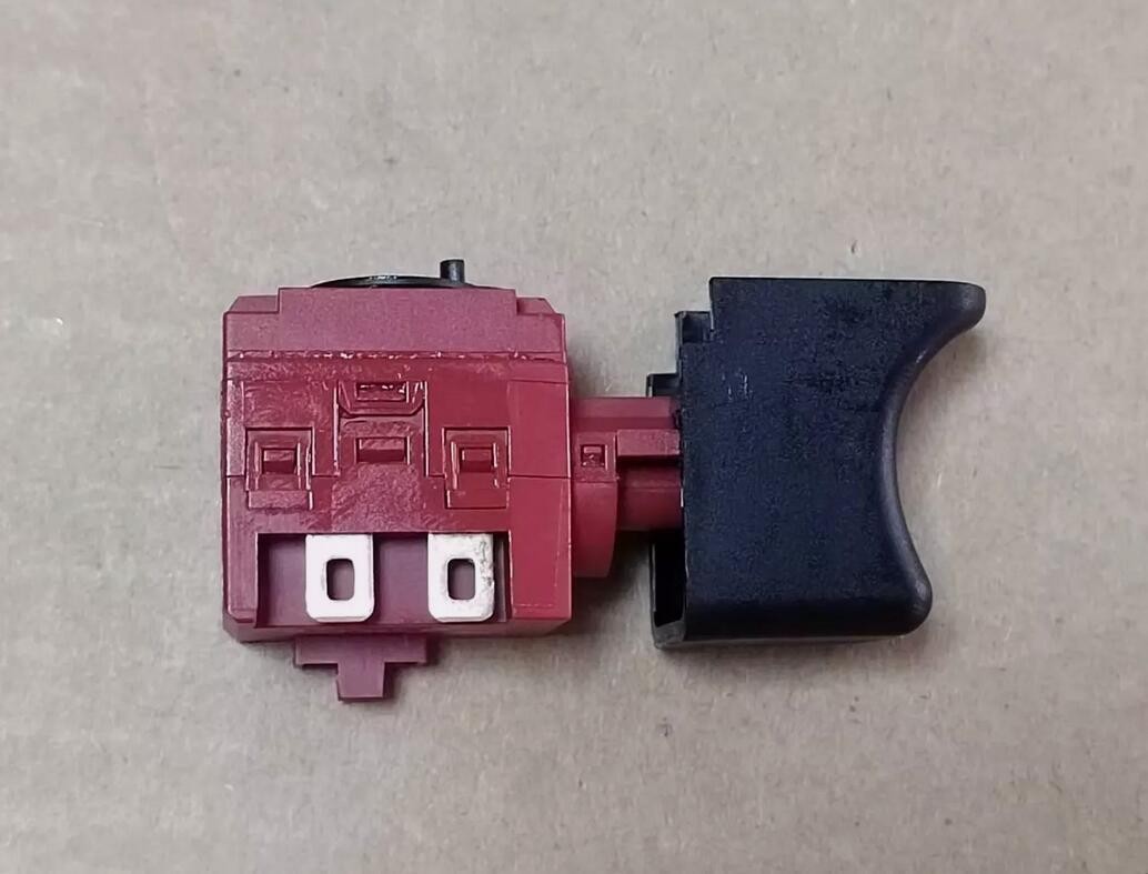 1PCS Trigger switch EGD-3115Z 24VDC 15RA