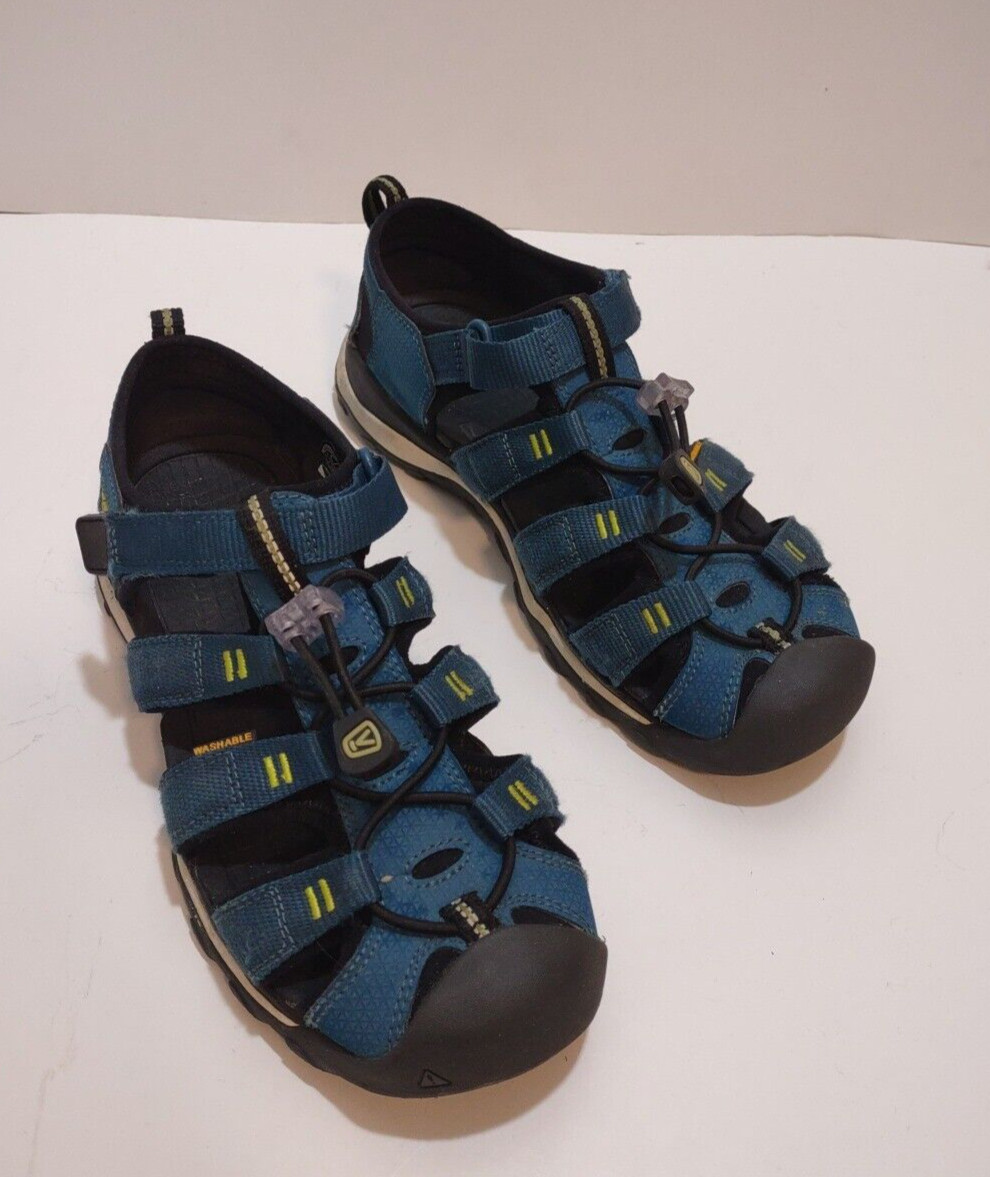 Keen US Men's 5 Water Blue Strap Sandals Washable Hiking Outdoor