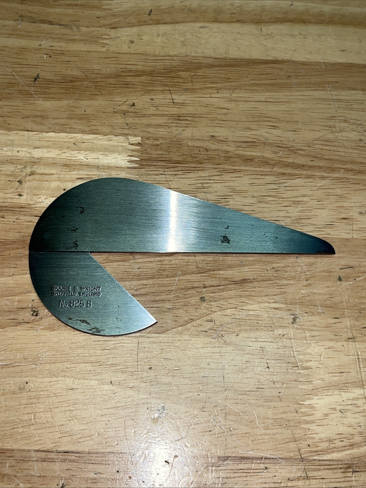 Vintage Moore & Wright No. 825B Centre Finder Made in Sheffield England