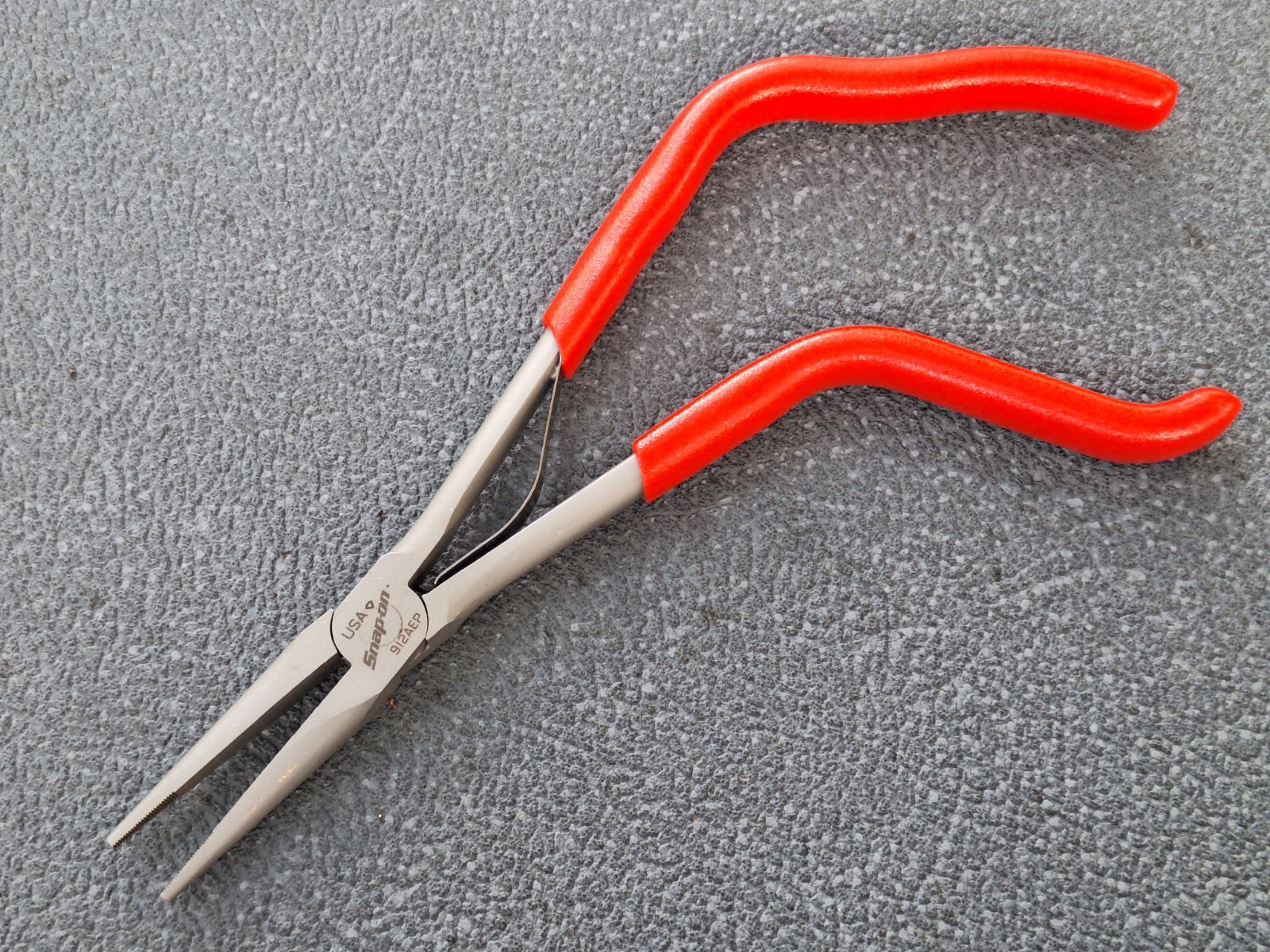 Snap-On Tools USA NEW 912AEP RED Long Pistol Grip Needle Nose Pliers