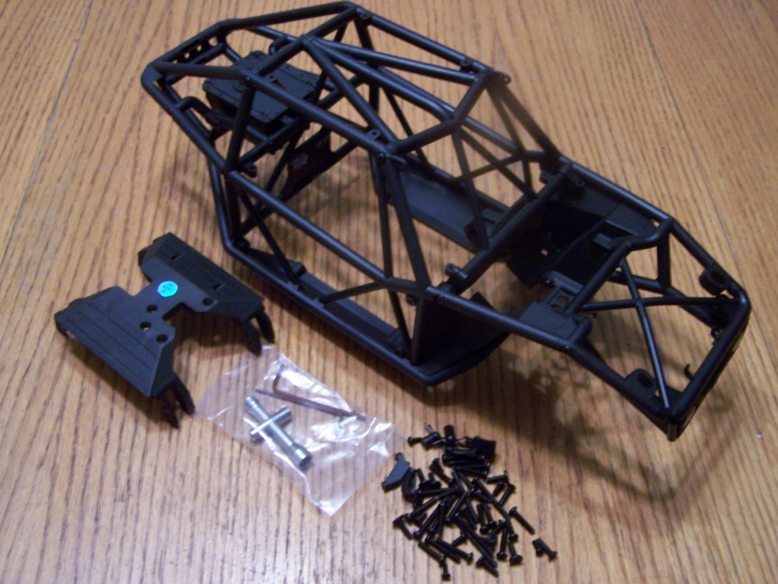 Axial UTB10 Capra 1.9 4WS Unlimited Trail Buggy Rollcage Skid Plate Screws Cage