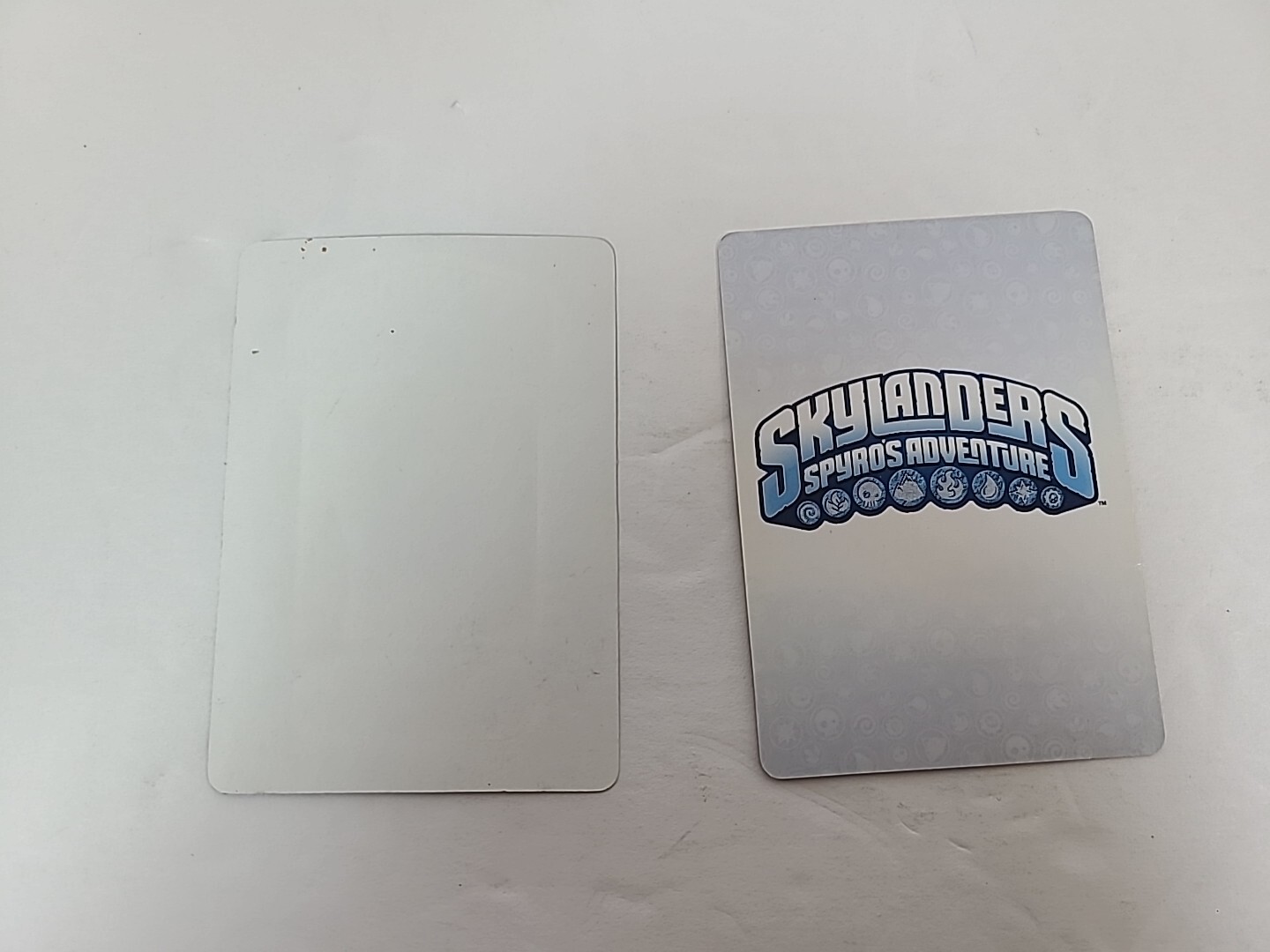 Activision Spyro Skylanders Bash Green Base w/ Card & Sticker