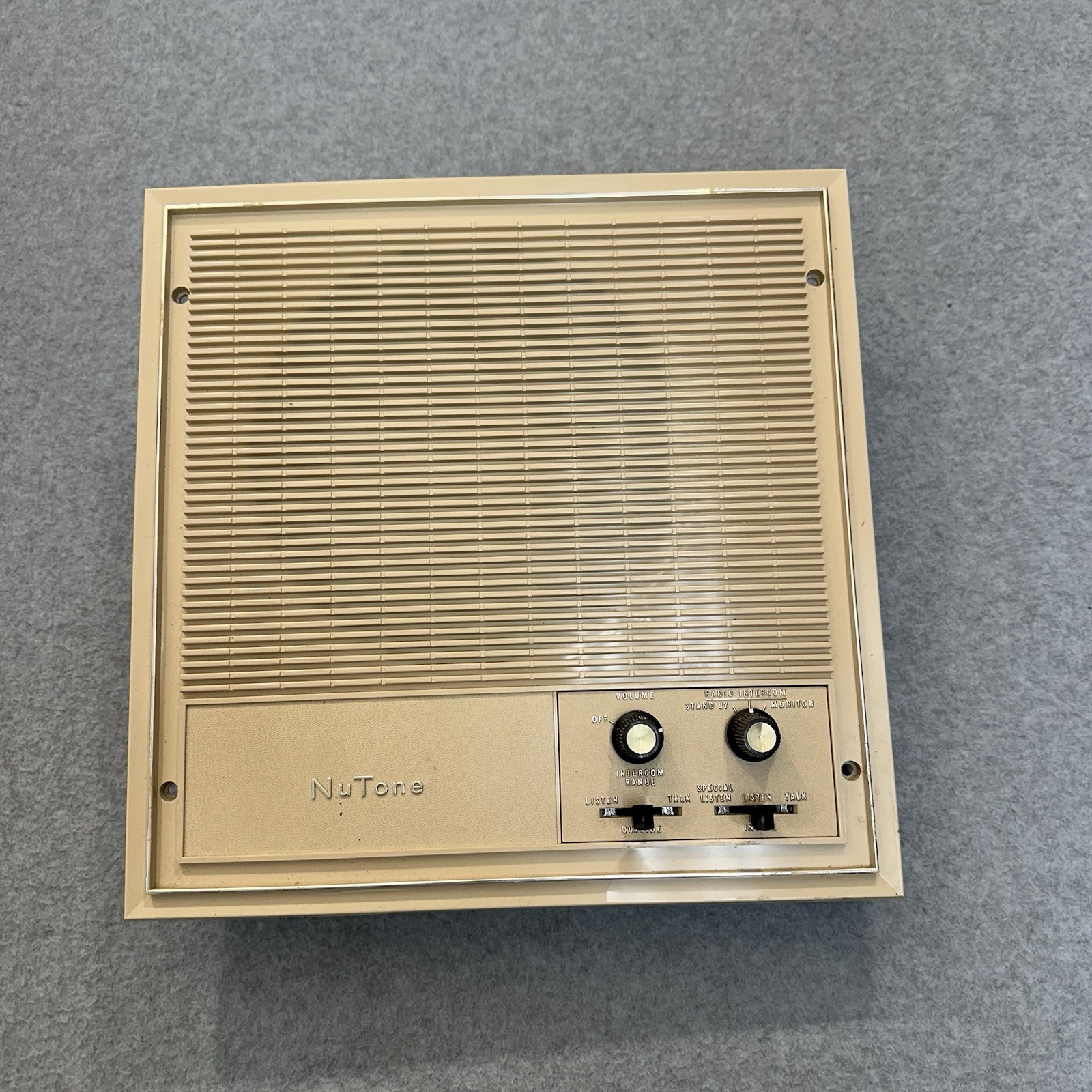 NuTone Scovill 2572-B Vintage Inside Intercom Speaker Tan For Parts Repair 1