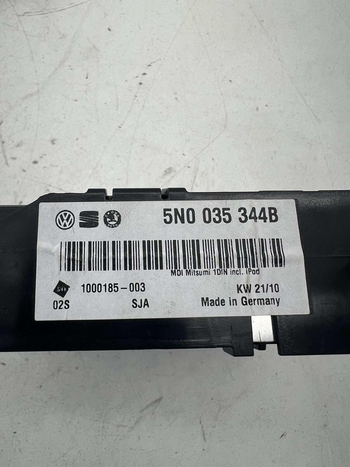 2010-2014 Volkswagen Jetta Sportwagen Input Interface Multimedia Module OEM.