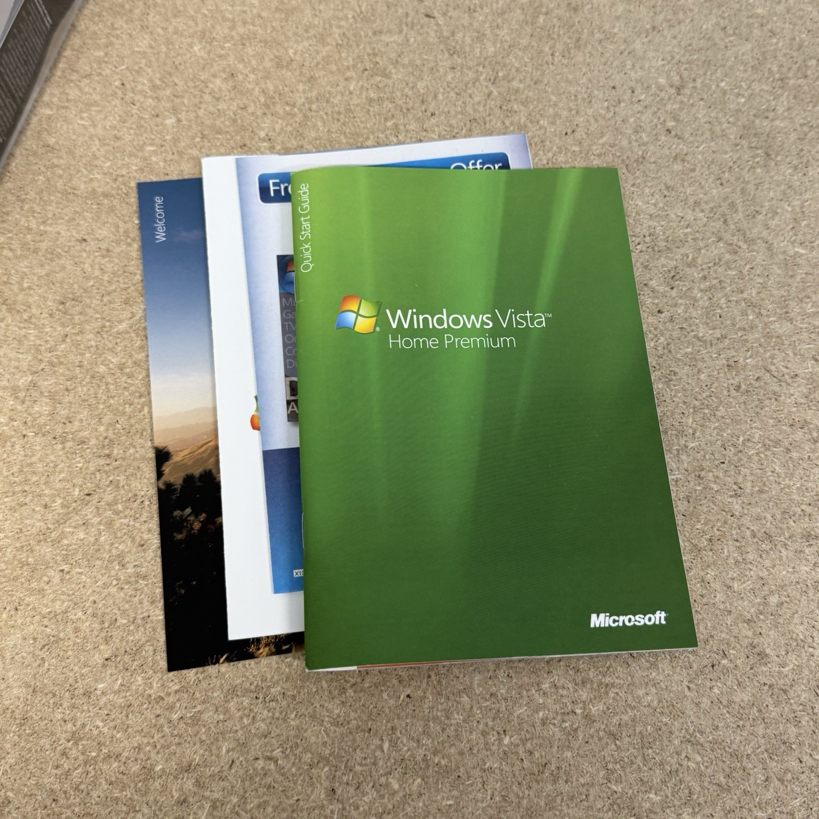 Microsoft Windows Vista Home Premium - 32-Bit Full Retail Box w/ Key