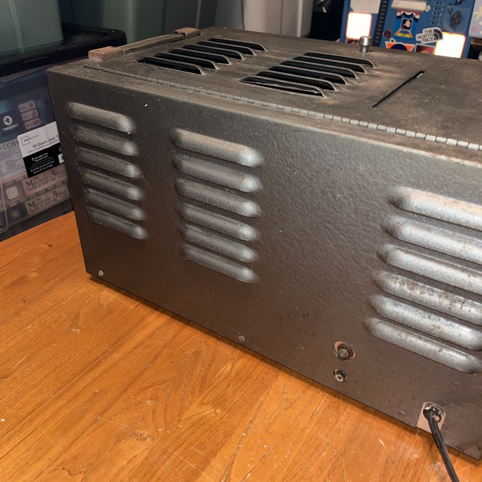B&K 1076 Television Analyst (Untested, condition unknown, parts only)