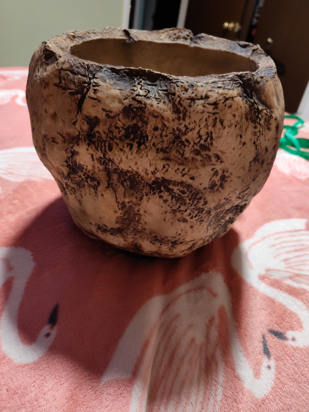 WORLD OF WONDER LARGE SKULL PLANTER