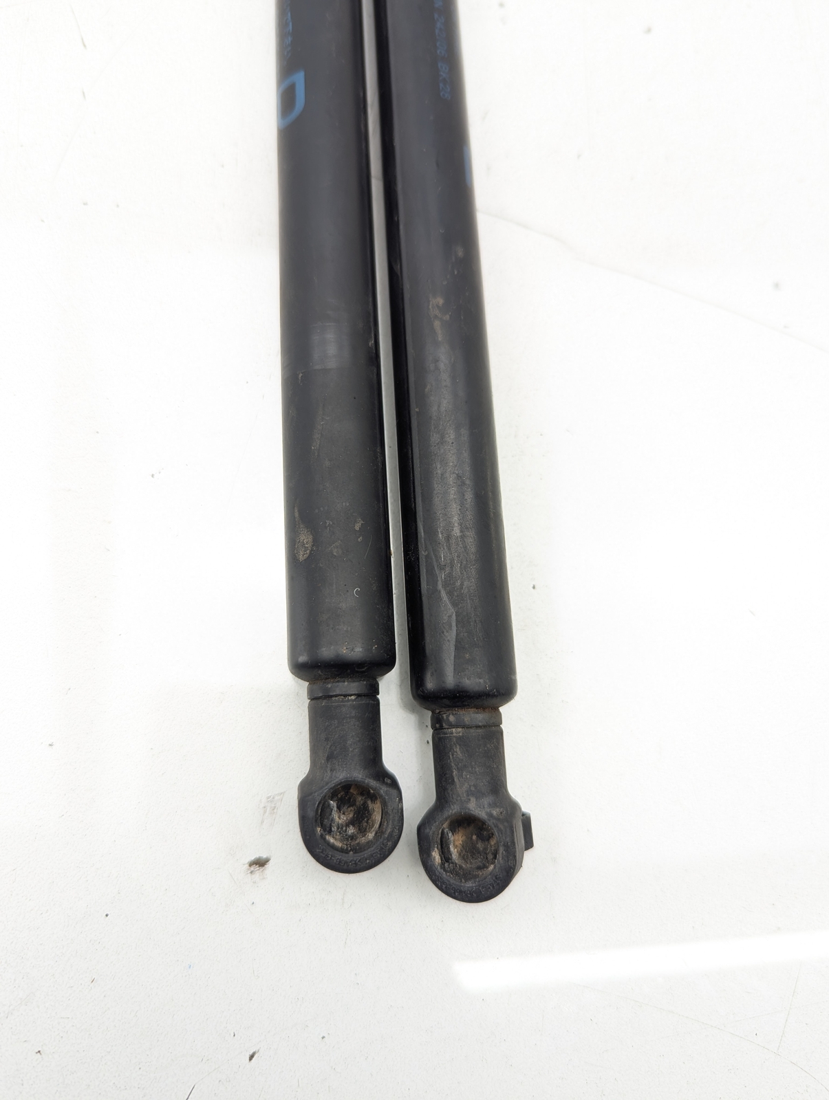 2007 LEXUS GS450H LEFT AND RIGHT SIDES HOOD STRUT PAIR