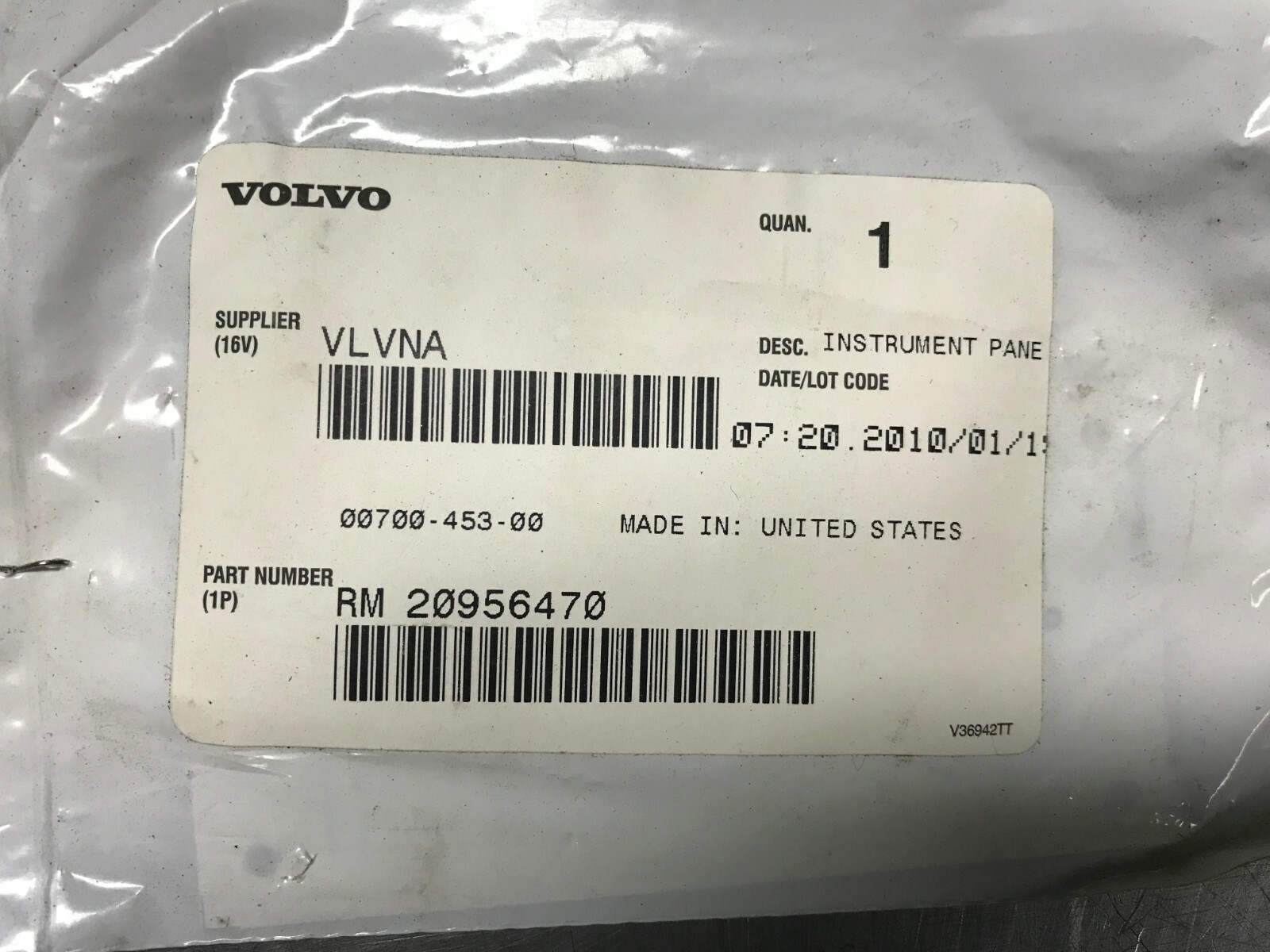 20956470  GENUINE Volvo  INSTRUMENT PANEL PLATE   Ingersoll Rand  RM20956470