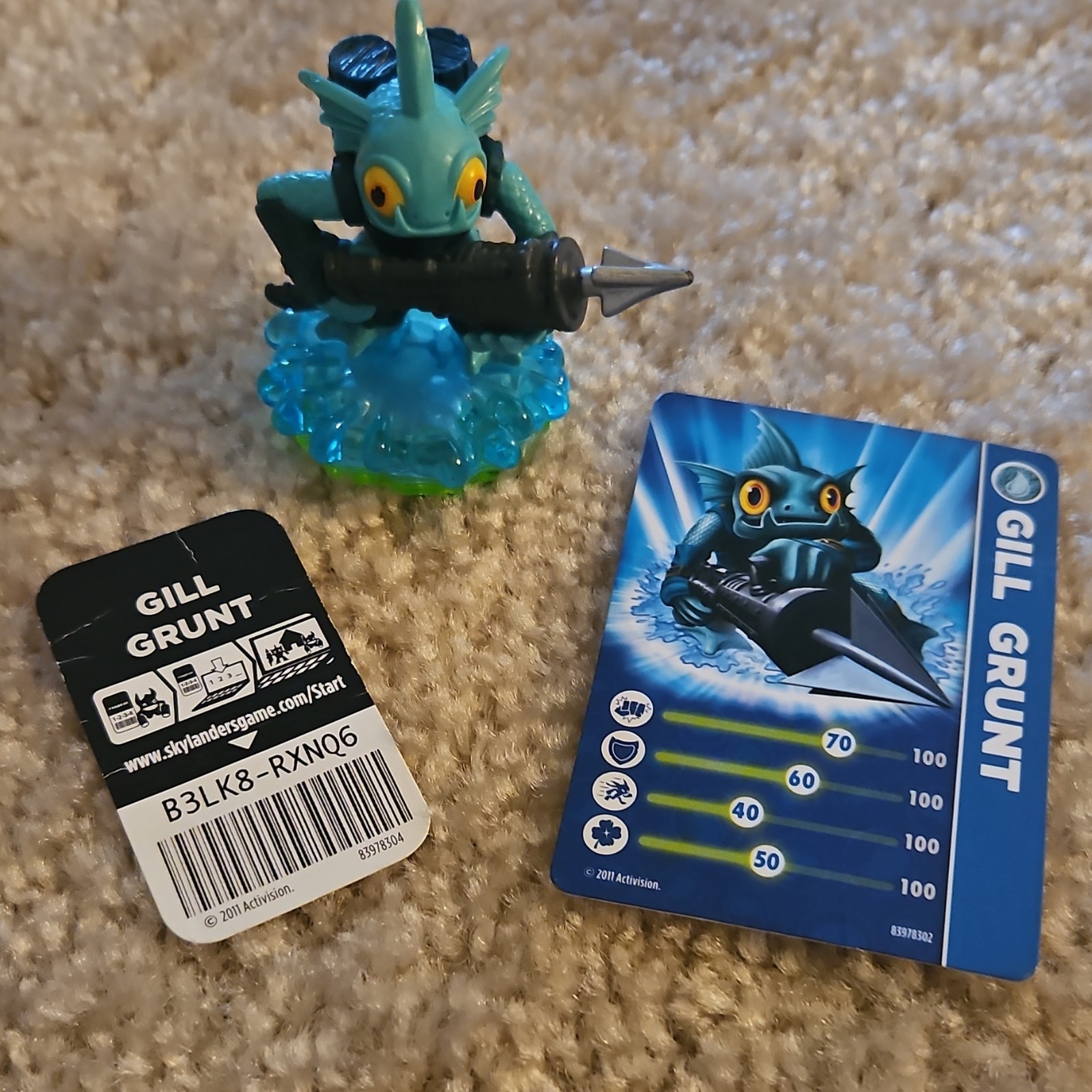 Activision Skylanders Spyro's Adventure Gill Grunt Character Figure with Card