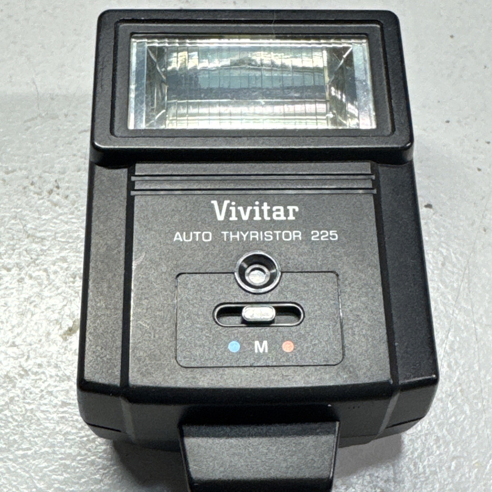 Vivitar Auto Thyristor 225 Hot Shoe Flash for Nikon Canon Pentax