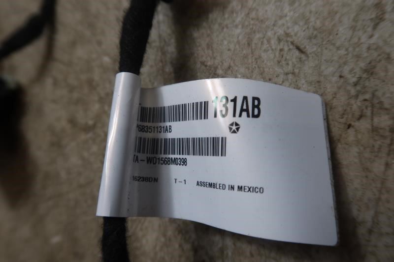 2018-2023 Jeep Wrangler Gladiator Front Right Interior Door Handle 68282334