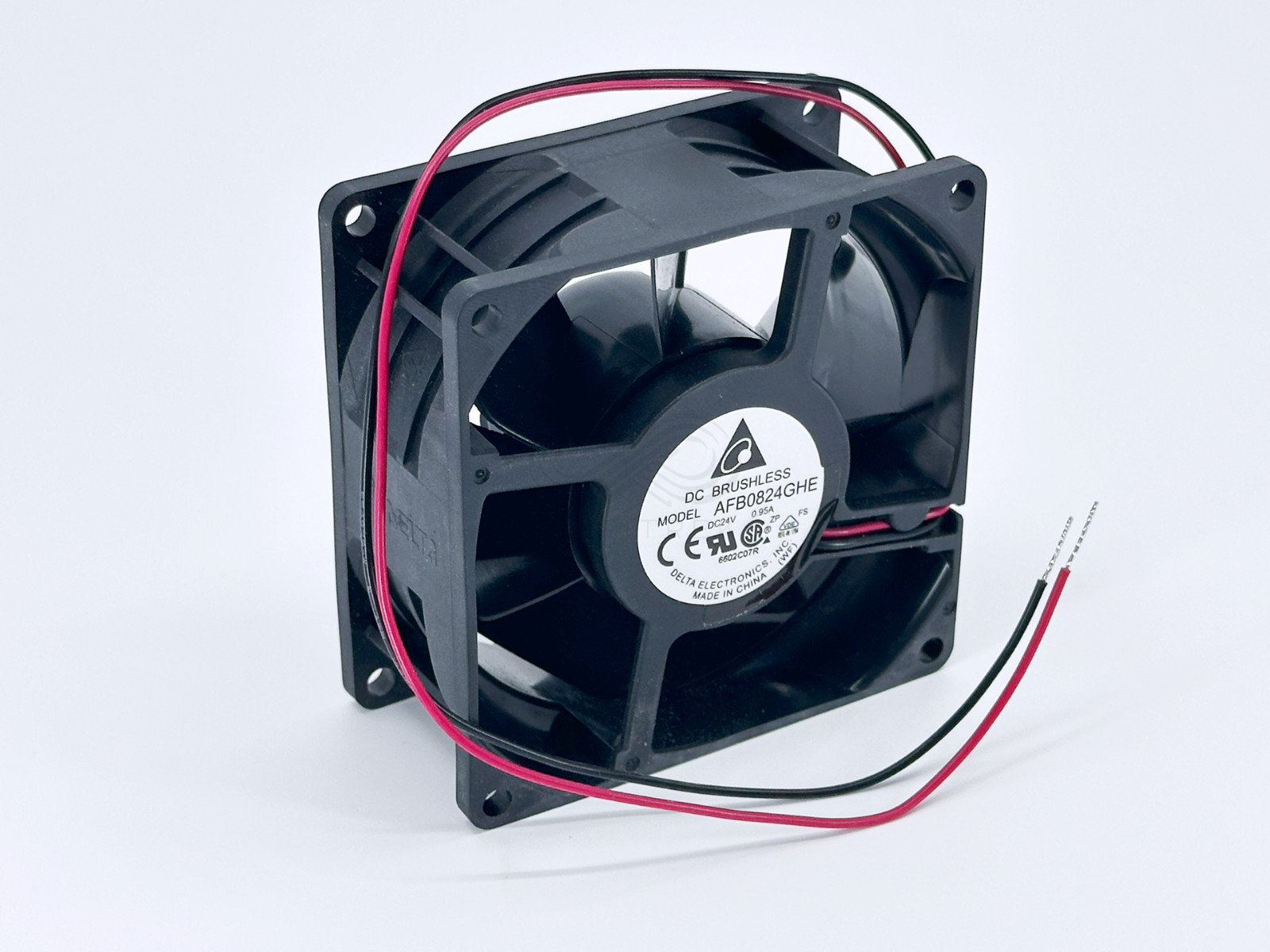 AFB0824GHE DELTA 24V DC Fan 80mm x 38mm 0.95A 99CFM 6800RPM 2-Ball Bearing