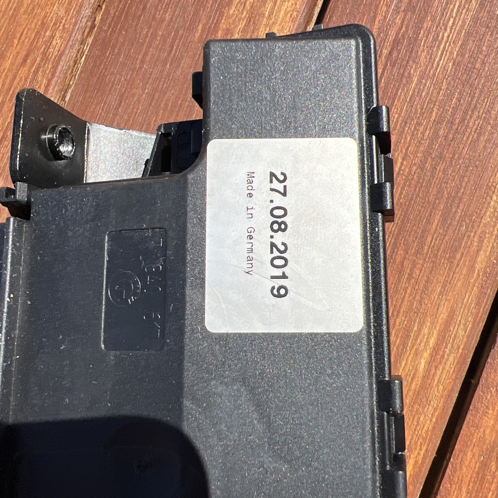 BMW Trunk Lock Actuator OEM 51247840617