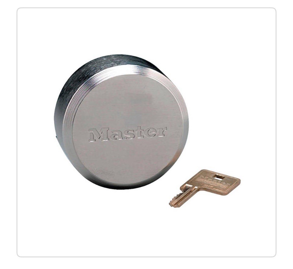 Master Lock 6271D, Heavy Duty Outdoor Padlock with 2 Keys, Hidden Shackle