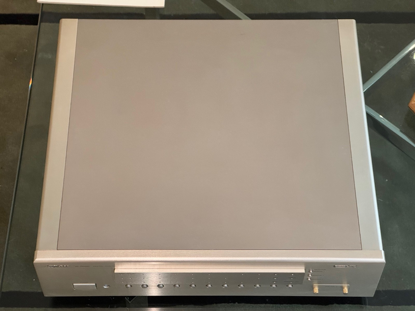 Victor (JVC) XP-DA999 DAC / Digital Center