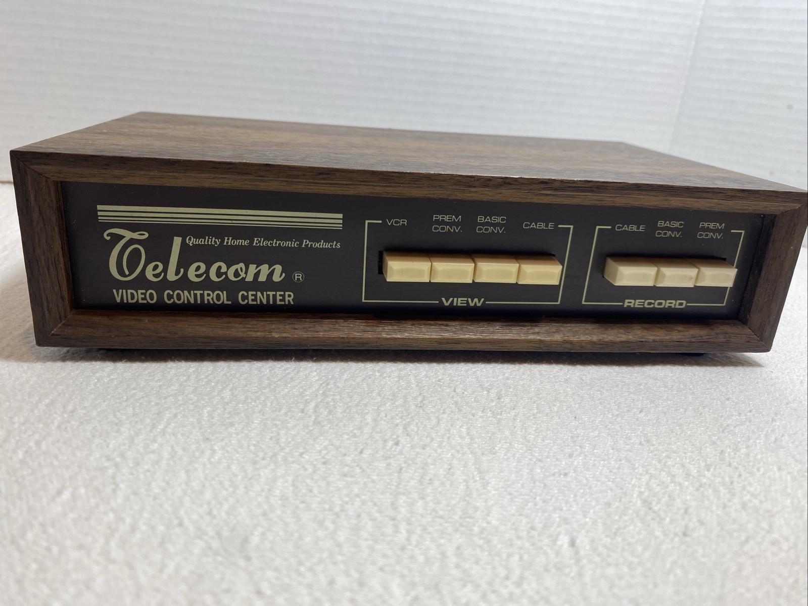 Vintage Telecom Model VCC-4300V (0059)