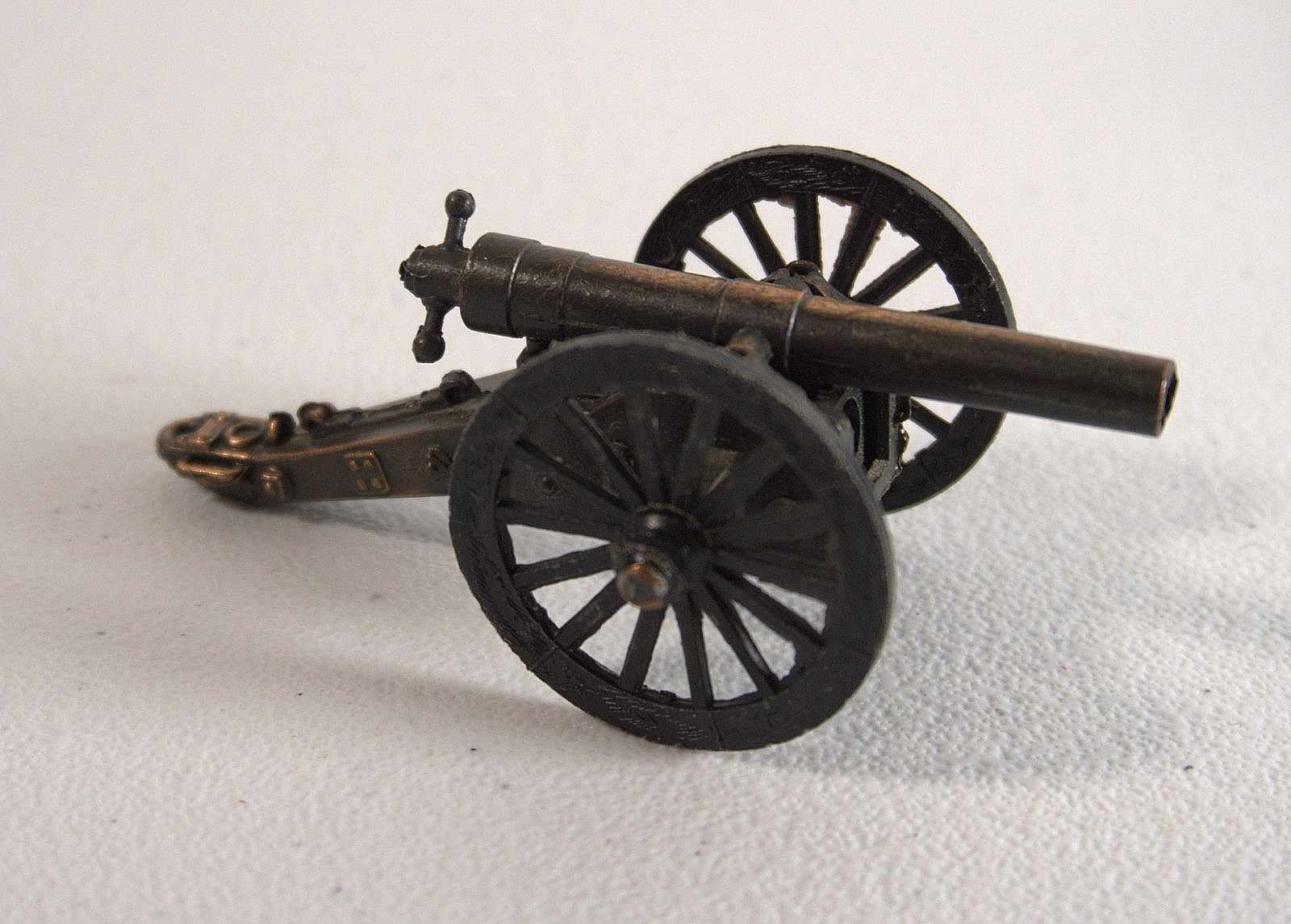 Vintage Pencil Sharpener Diecast Metal Civil War Cannon Miniature (FA)