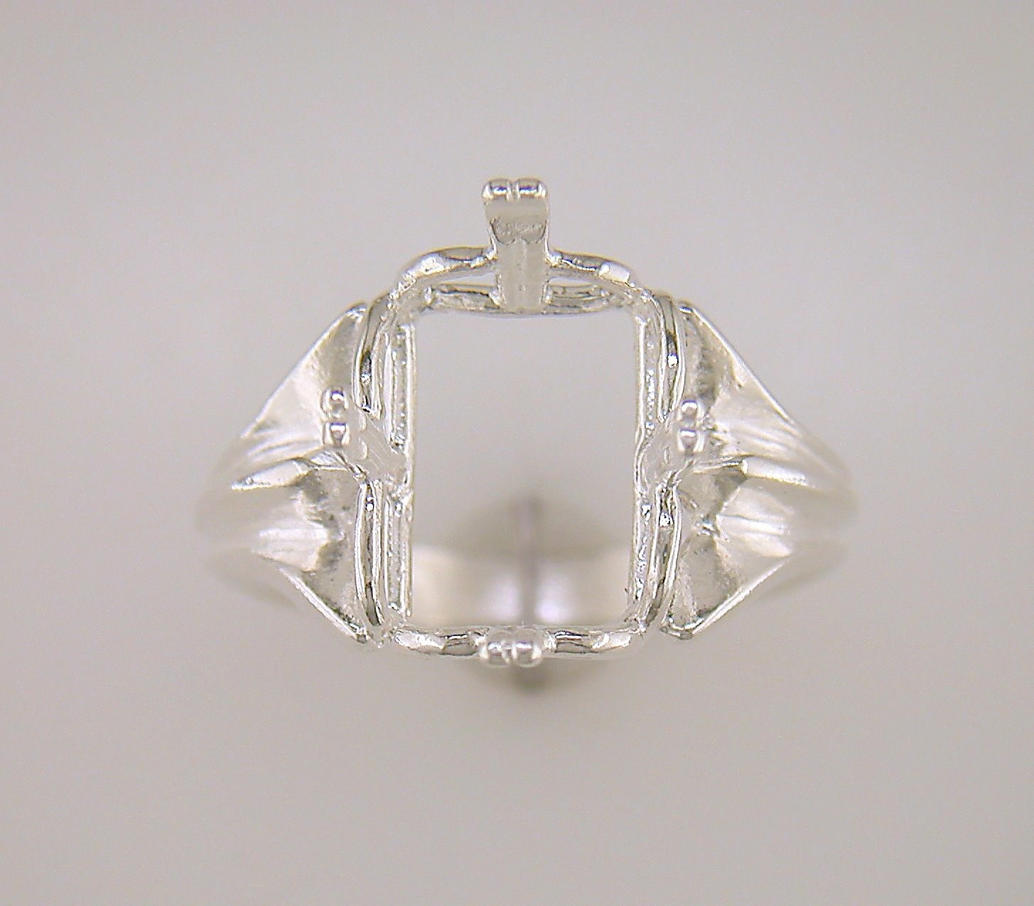 Emerald Cut Regalle Solitaire Ring Setting Sterling Silver