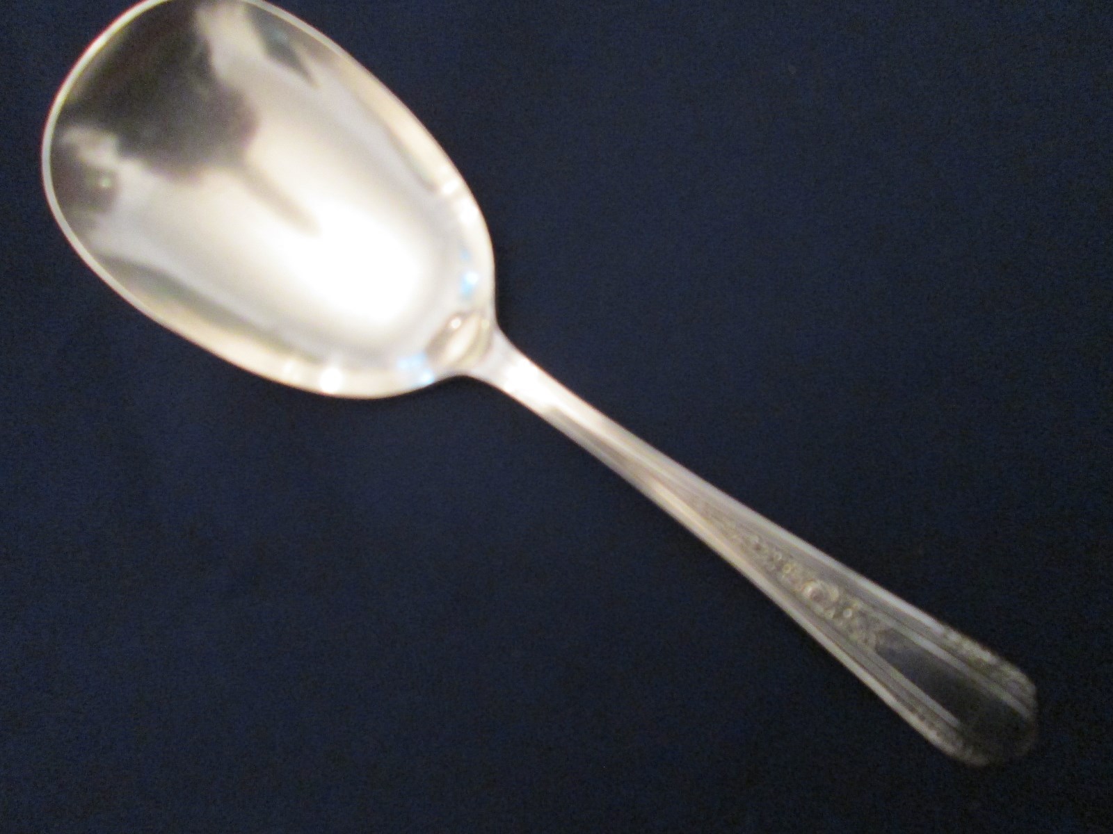 CASSEROLE SPOON! Vintage WALLACE silverplate: VISION pattern: EXCELLENT!