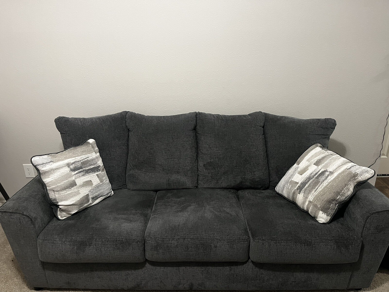 couch, sofa, new, gray, Ashley, smoke-free, pillows, medium length