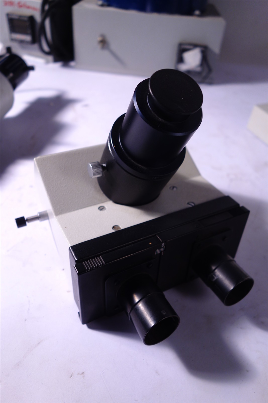 Leitz Trinocular Camera Attachment for Epivert / Others