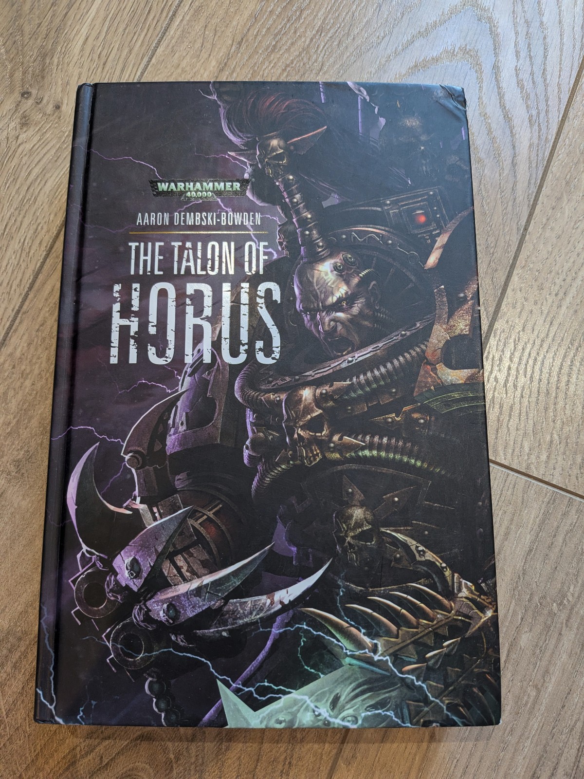 The Talon of Horus – Hardback (Warhammer 40,000)