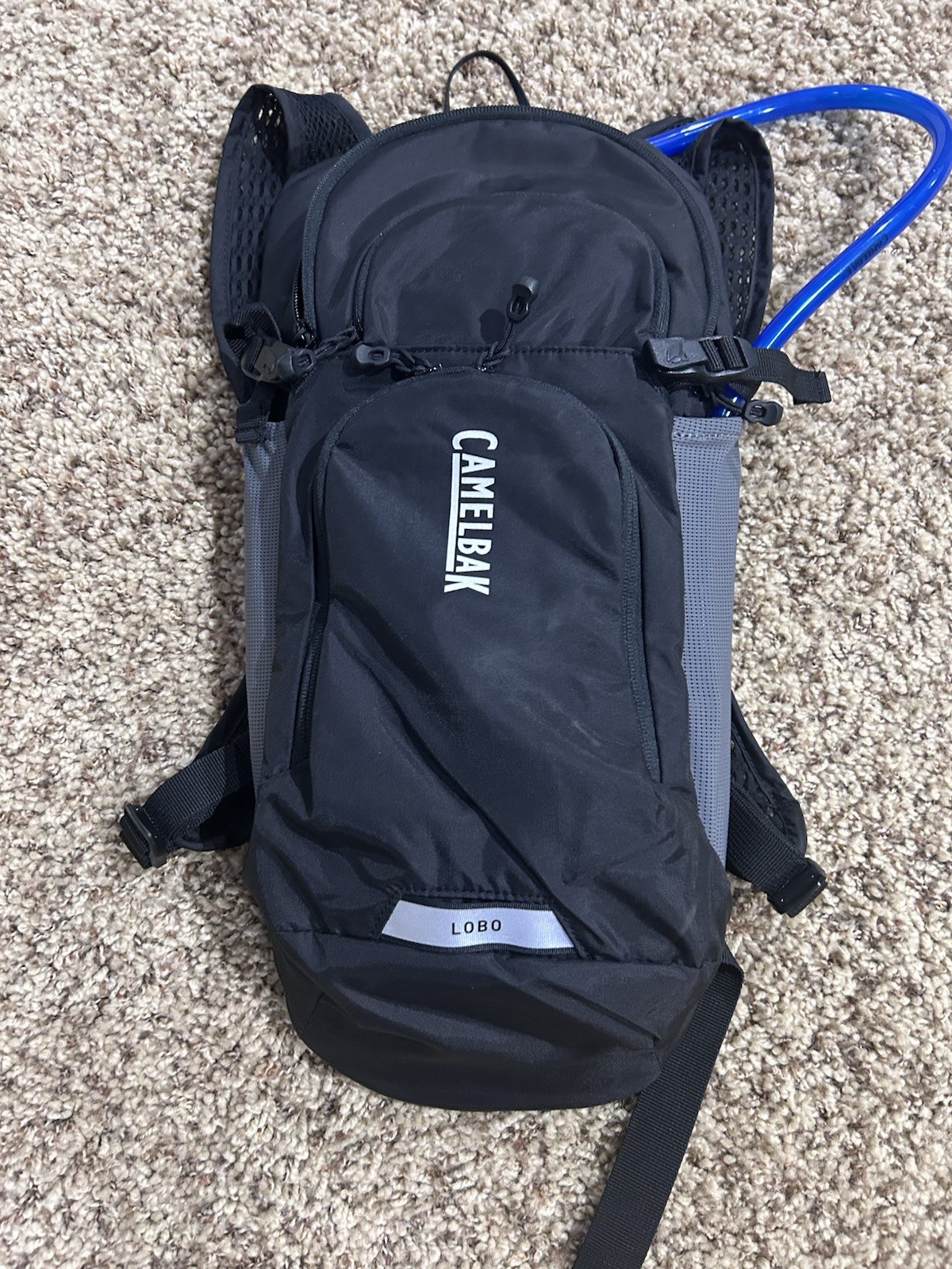 CamelBak Men's Lobo 70oz Hydration Pack, Black Pre-Owned