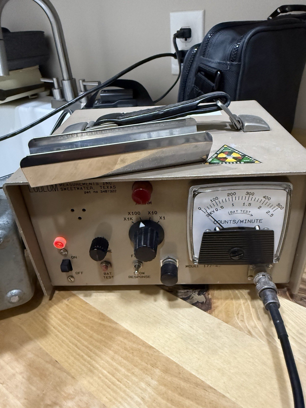 Ludlum Geiger Counter Radiation Detector Model 177-44 w/ Probe (MPN 177-44)