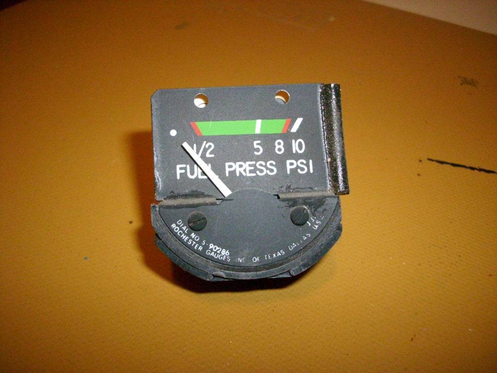 Fuel Pressure PSI Gauge, Rochester 5-90286