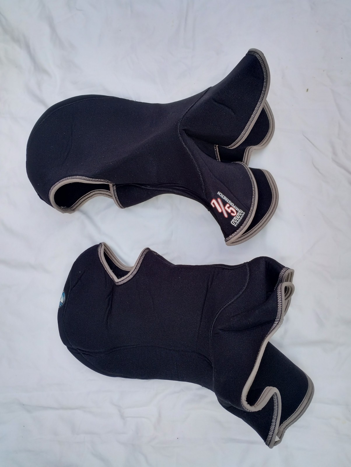 scuba diving equipment High end NEW condition