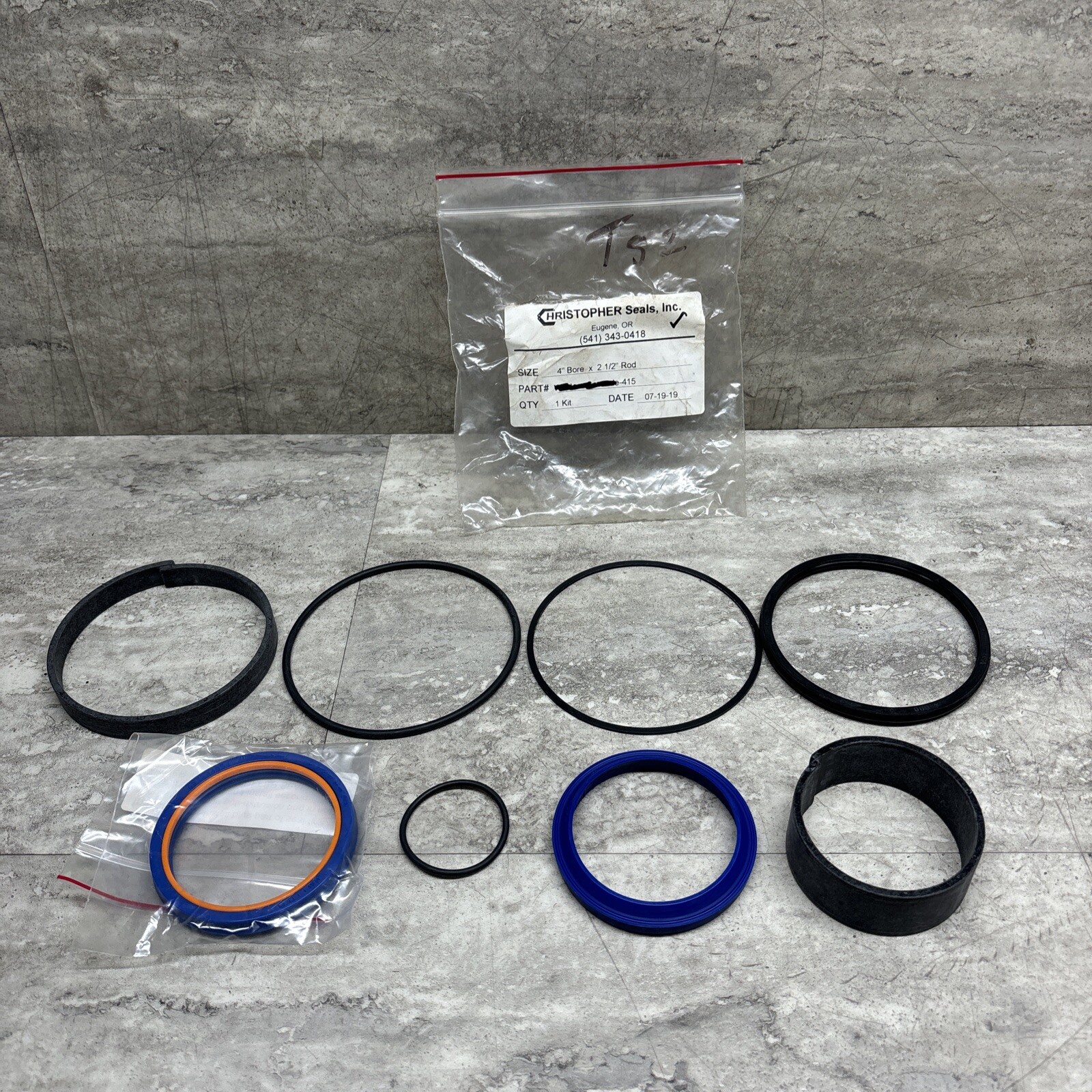 Christopher Seals Cylinder Seal Kit For Komatsu 250 Top Clamp Cylinder, New