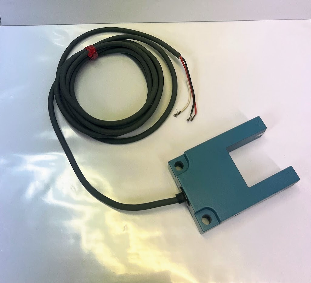 Honeywell Micro Switch FE8V-TA6-M Photoelectric 10-28VDC Supply 6ft Cable