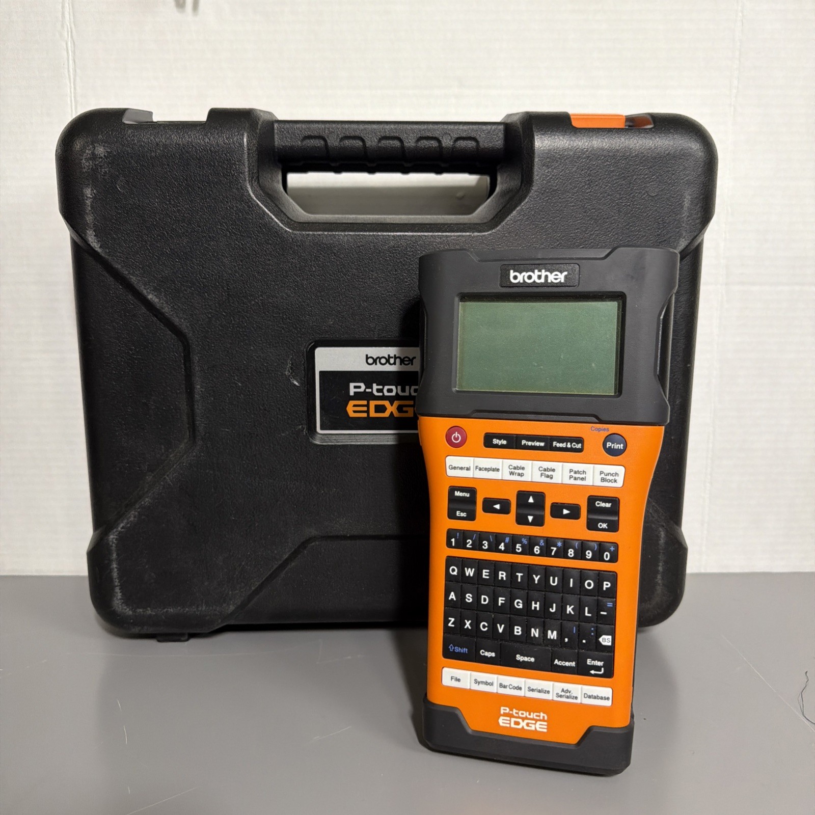 Brother P-Touch Edge PT-E500 Label Maker USB Thermal Black & White 180 dpi