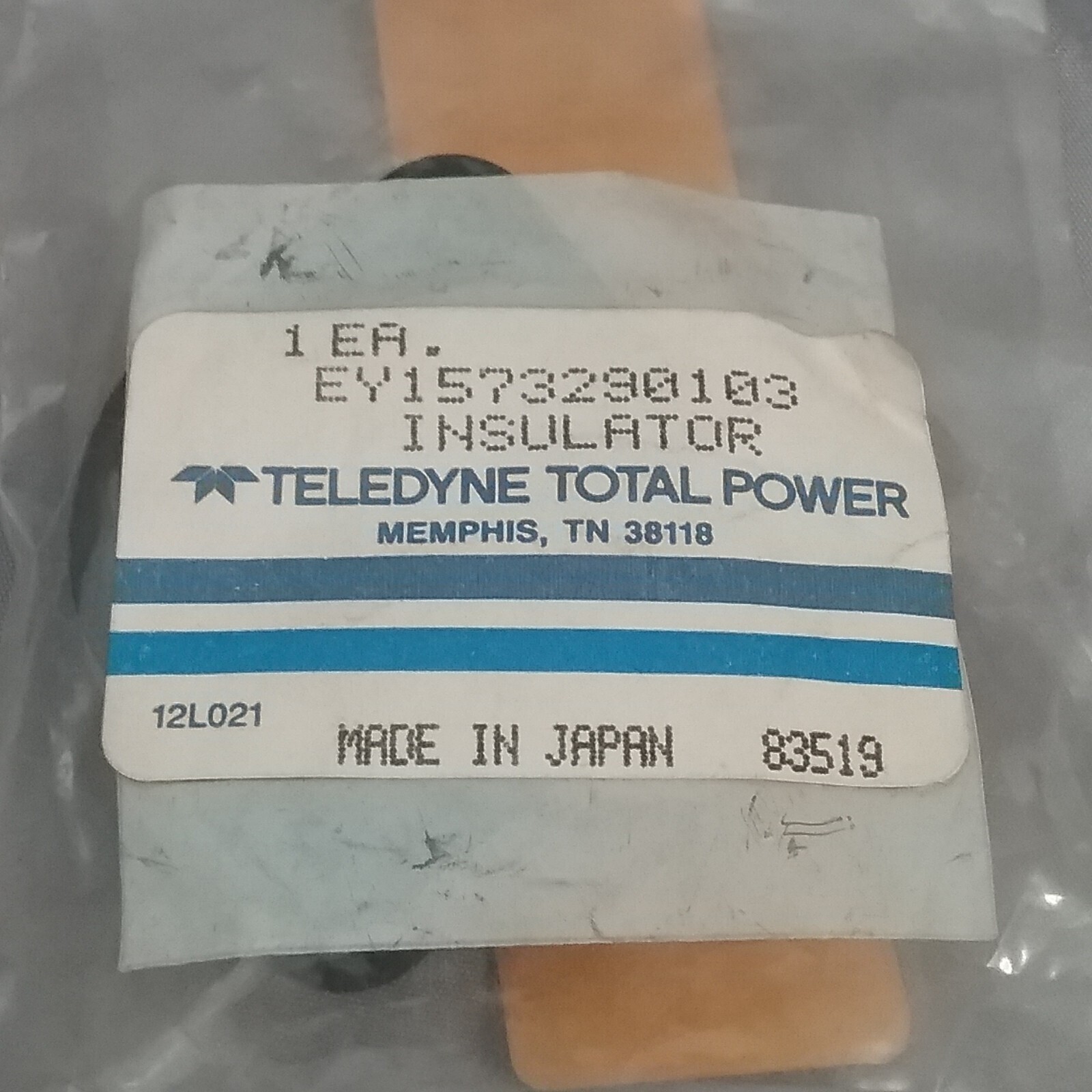 NEW TELEDYNE 1573290103 INSULATOR