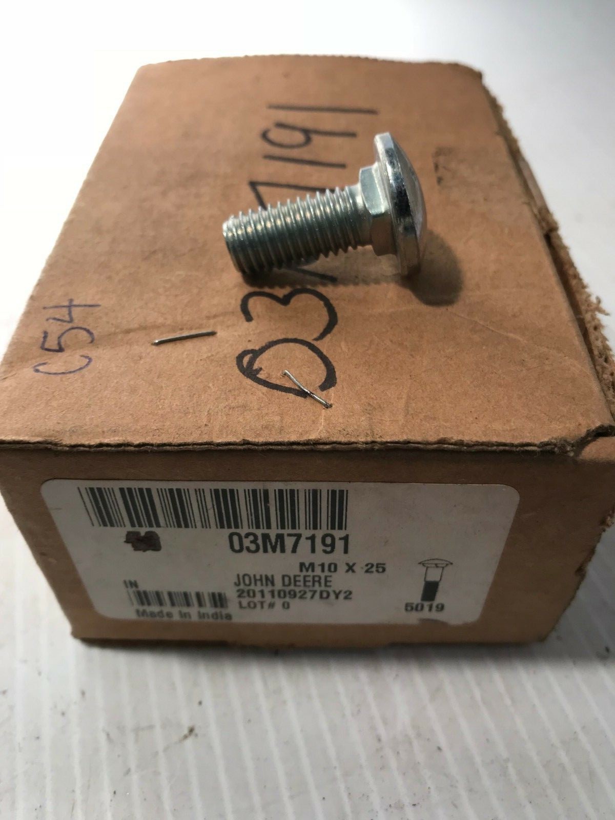 03M7191  GENUINE John Deere BOLT  M10 x 25   QTY of 2 Bolts   Replaces 03M7084