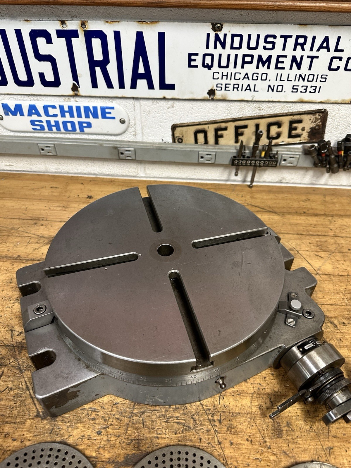 Aciera SWISS Rotary Table Dividing Head For Milling Machine